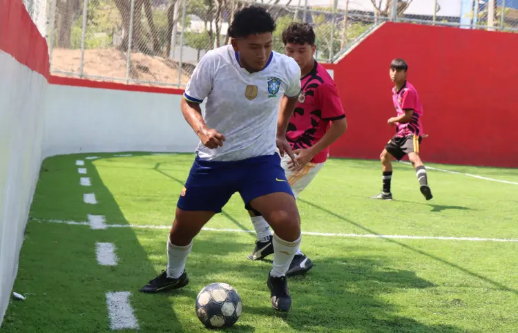 Titanes FC sorprende con goleada a Brasil FC