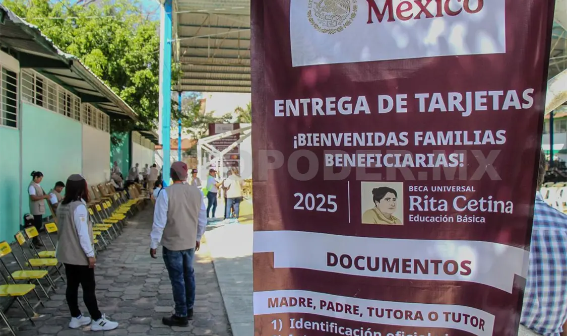 Entregan más de 95 mil tarjetas para beca