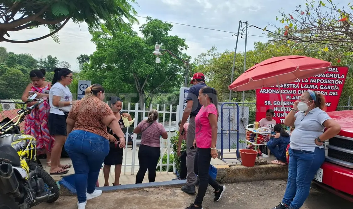 Padres del Cobach protestan por nombramiento