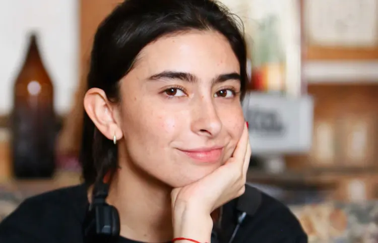 Paola Ramones "libera" a Adal