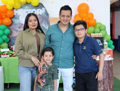 ¡Muchas felicidades, Héctor Gael!