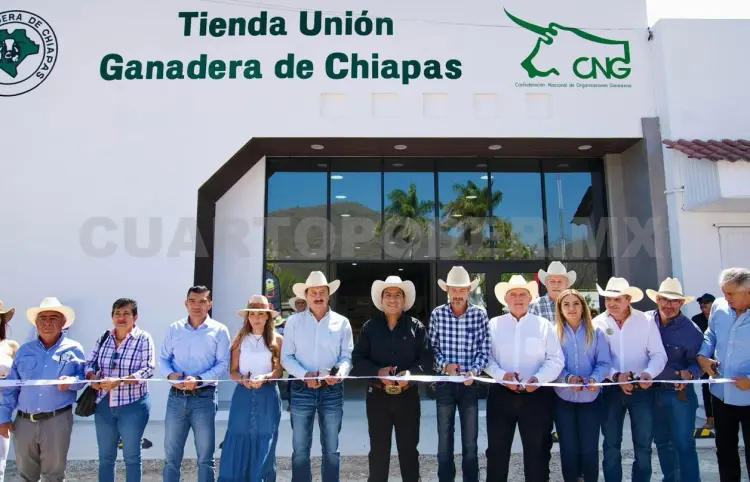 Fortalece Eduardo Ramírez al campo con apoyo directo