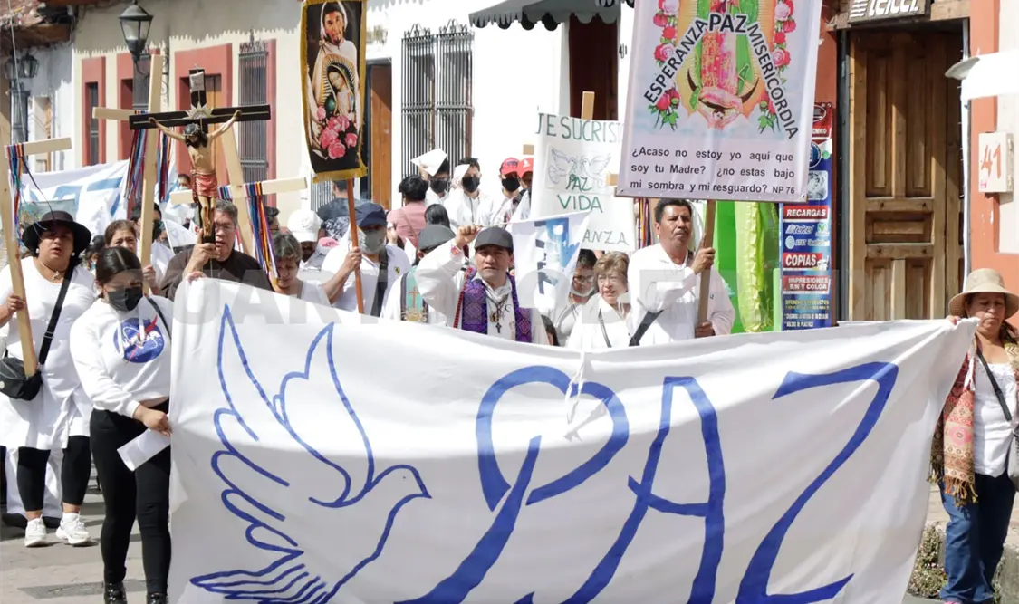 Presentan Totik Marcelo, profeta y mártir por la paz