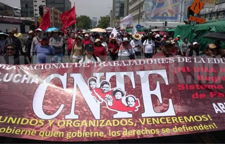 CNTE anuncia paro indefinido y plantón
