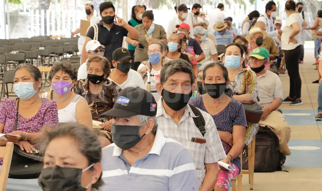 Pronostican un envejecimiento de la población promedio de México, el cual debe de asistirse de la mejor manera. Diego Pérez / CP