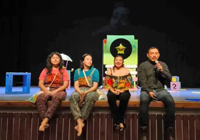 Con éxito presentan Nueve estrellas
