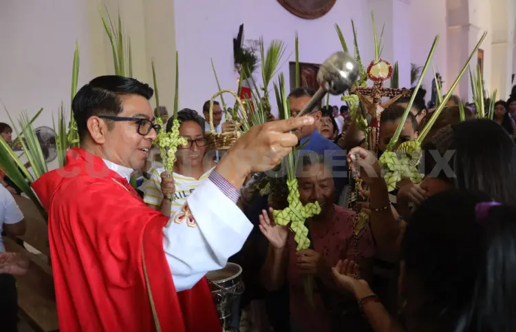 Domingo de Ramos: llamado al amor y a la solidaridad