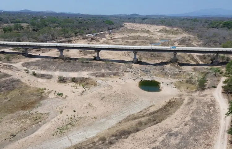 Reportan que el río La Venta está agonizando