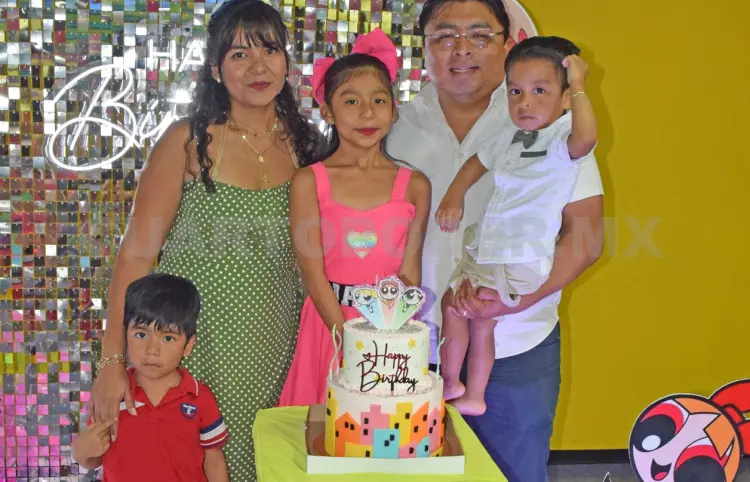Los 8 años de Jade