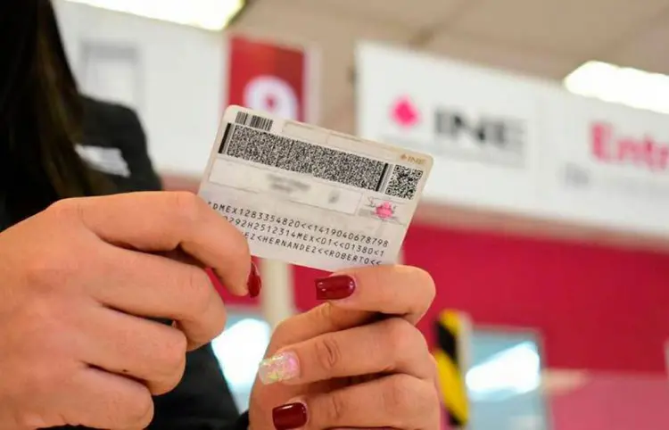 Preocupa a INE nueva CURP con datos biométricos