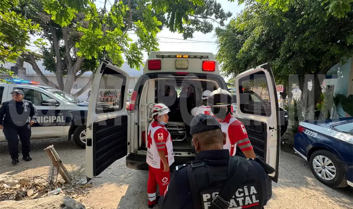 Tunden a golpes a oficial vial en Los Pájaros