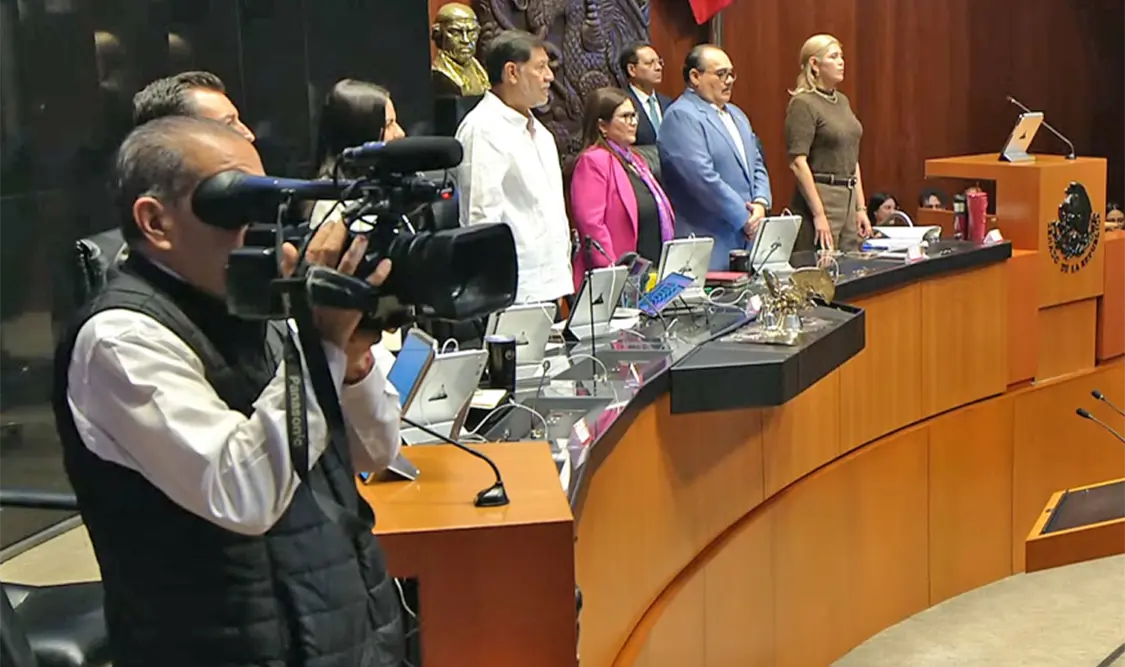 Rinden minuto de silencio al papa Francisco