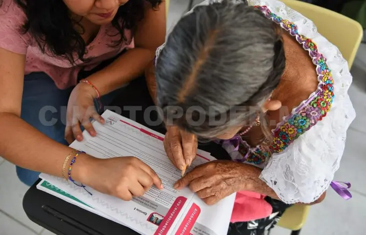 Se realizan círculos de estudio de Chiapas Puede