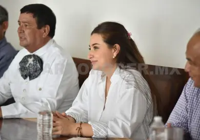 Valeria Rosales anuncia Campeonato Estatal Charro