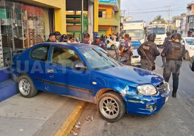 Colisión vehicular termina en una riña