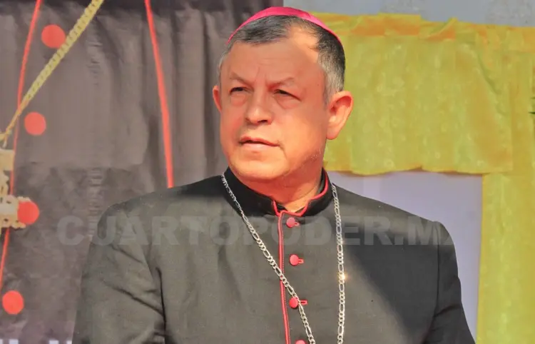 José Francisco González asume cargo de arzobispo