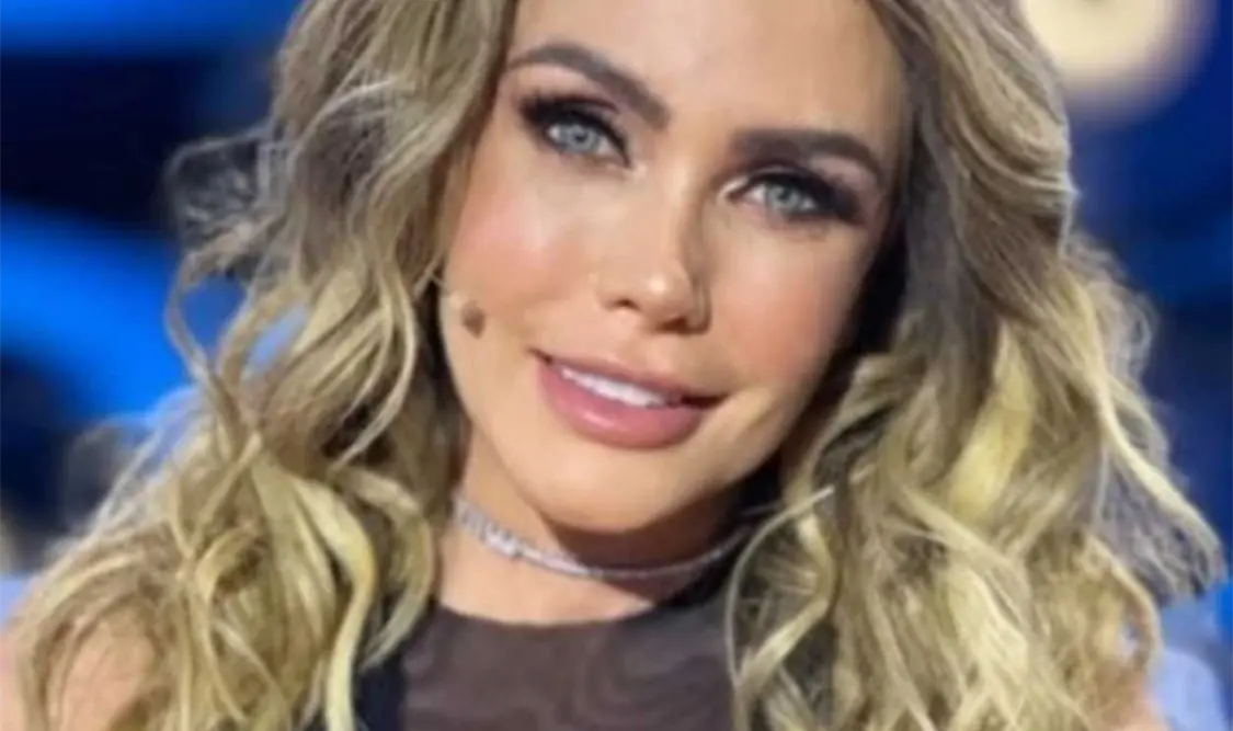 Sabine Moussier rompe en llanto