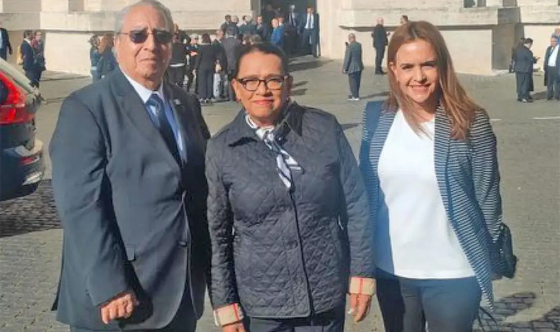 Rosa Icela Rodríguez presente en el último adiós al papa Francisco. Cortesía