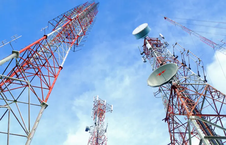 Se pronuncian por pausa ante reforma Telecom