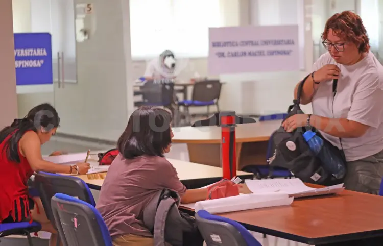 Foráneos migran pese a pobreza y exclusión