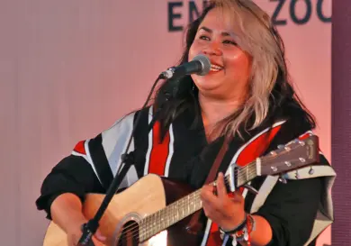 Vivir Quintana le entra al corrido