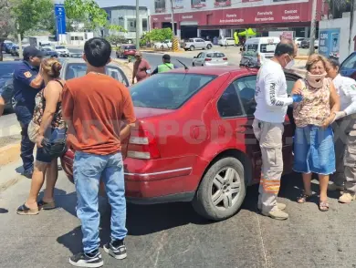 Se estrellan vehículos en el libramiento Sur