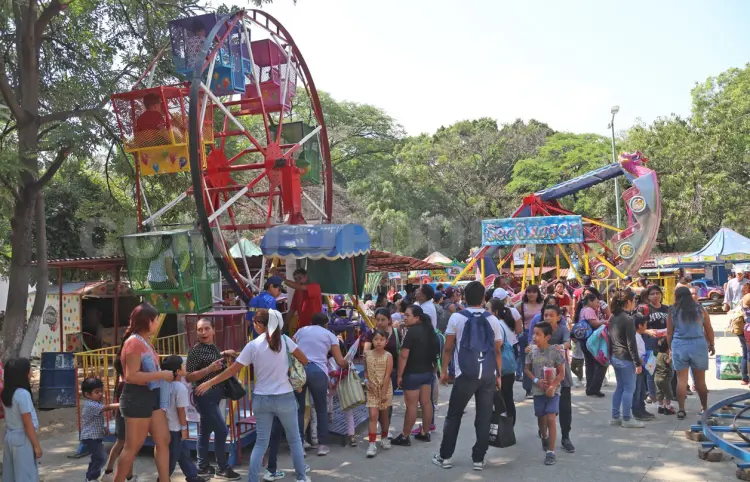 Celebran en grande el Día del Niño
