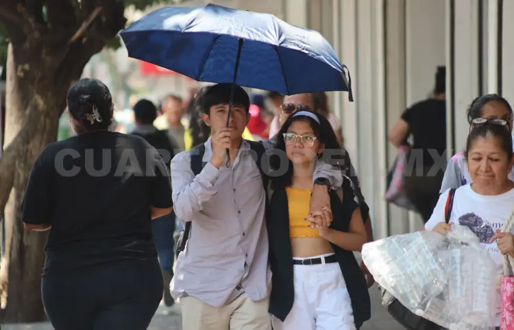 Se despide abril con onda de calor