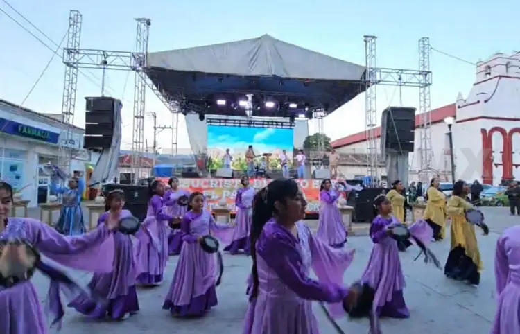 Realizan fiesta “Teopisca Vive”