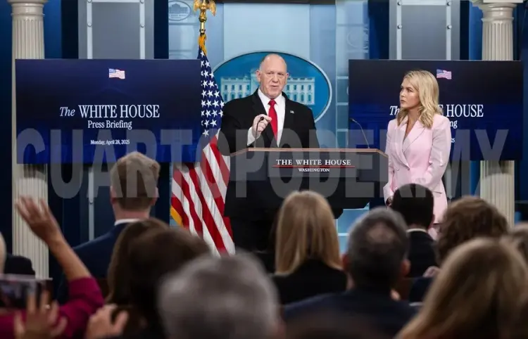 Trump firma orden ejecutiva contra ciudades santuario para inmigrantes