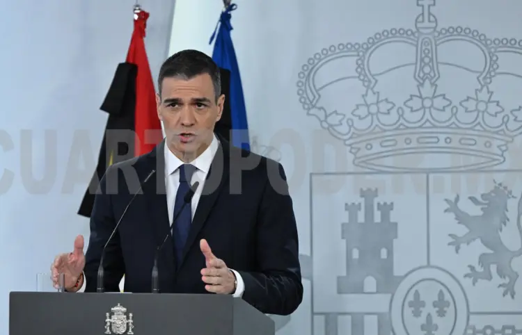 Pedro Sánchez llama a la calma y al civismo tras masivo apagón en España