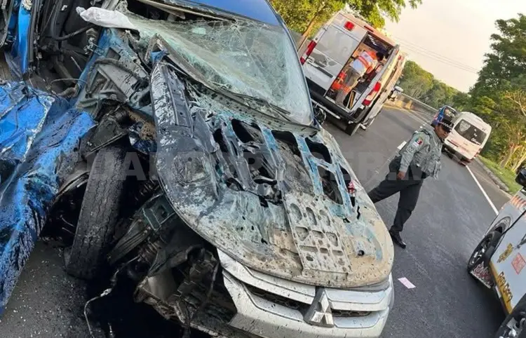 Brutal choque deja un lesionado y daños