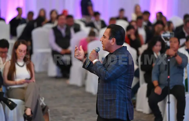 Desde Tijuana, gobernador promueve turismo comunitario