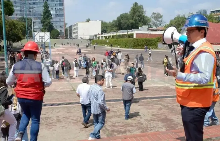México realiza el Primer Simulacro Nacional 2025 con hipótesis de sismo de magnitud 8.1