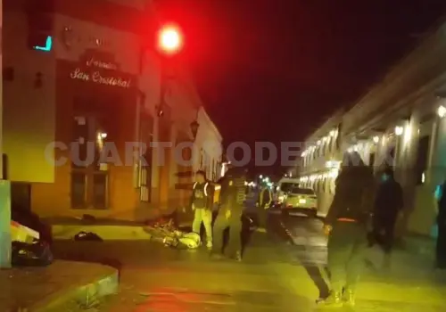 Motos se impactan entre sí; dos fracturados