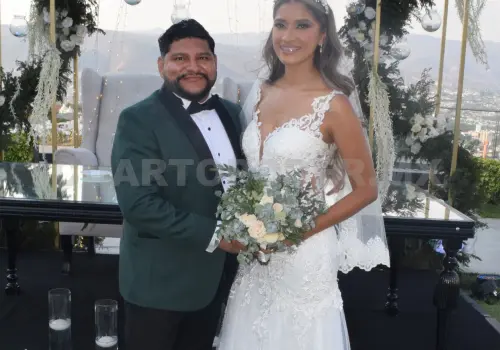 Bello enlace de Fernando y Yuridia