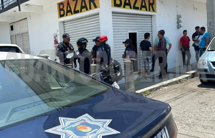 Roban en bazar y se llevan casi 30 mil pesos