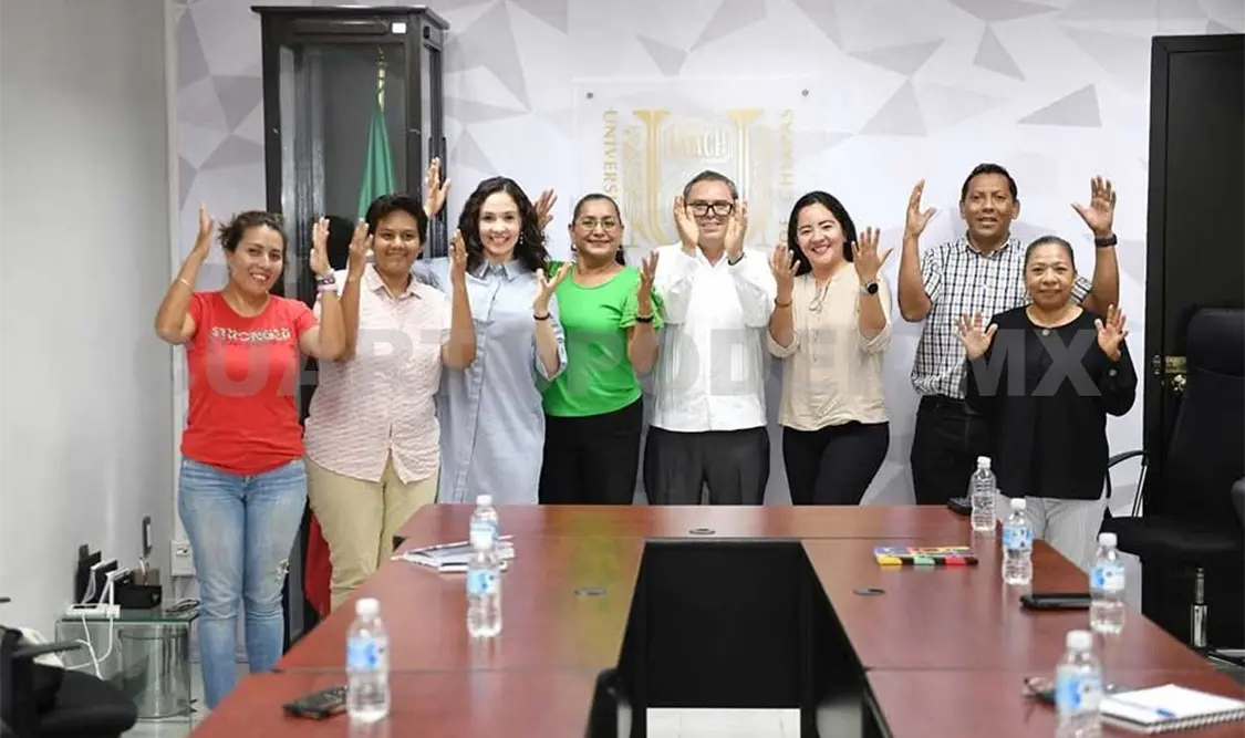 Rector se reúne con Alianza por la Deficiencia Auditiva