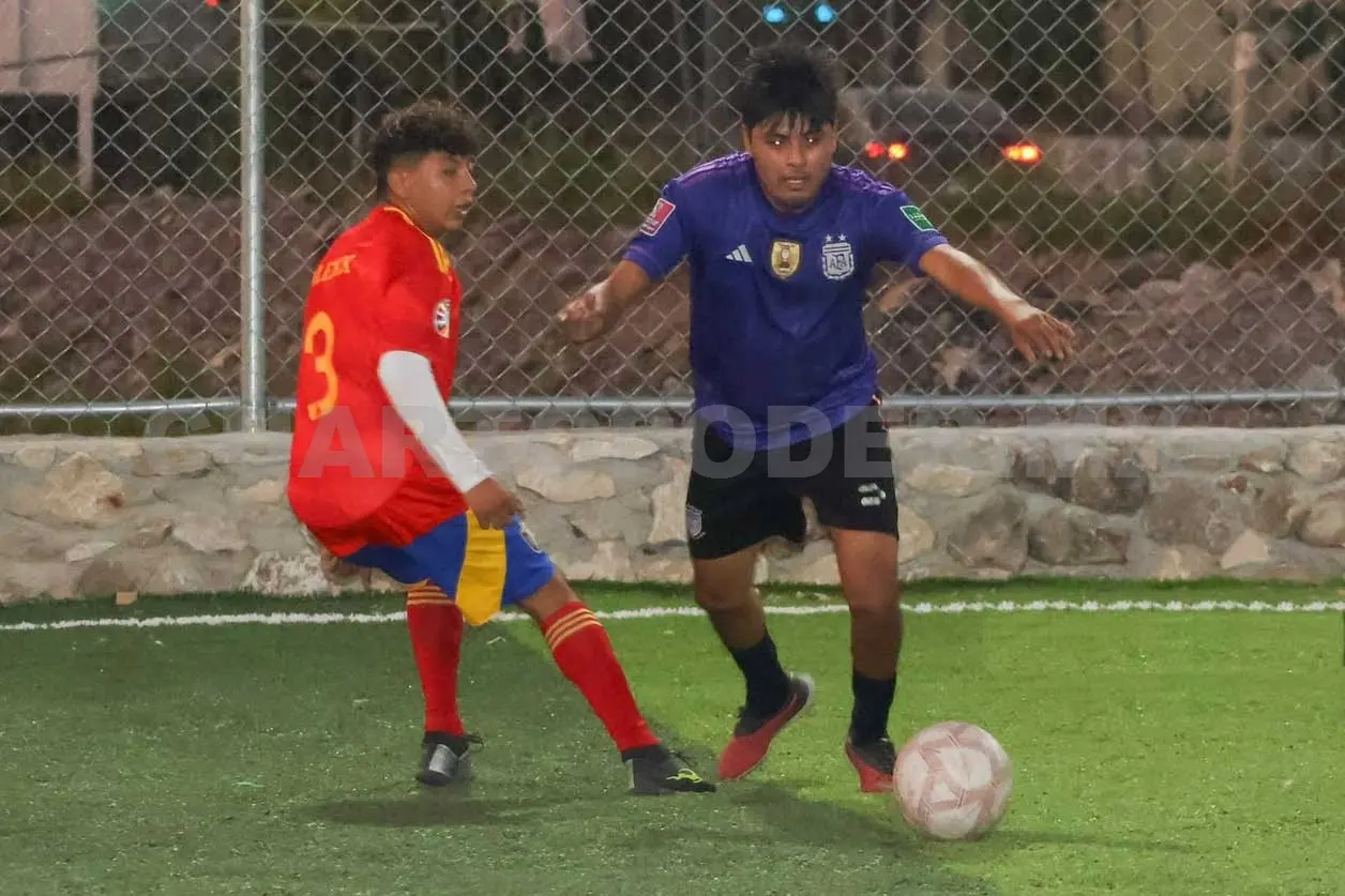 Didis FC y Bosque FC dominan la cima
