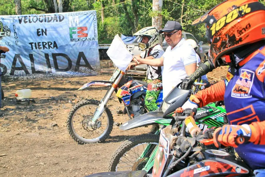 La pista La Lomita fue el escenario ideal para la inauguración del campeonato estatal de Motociclismo. Cortesía