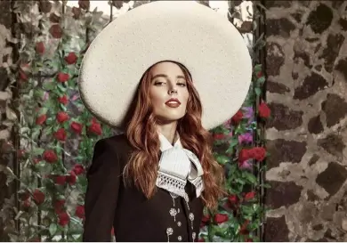 Majo Aguilar cantará Himno Nacional
