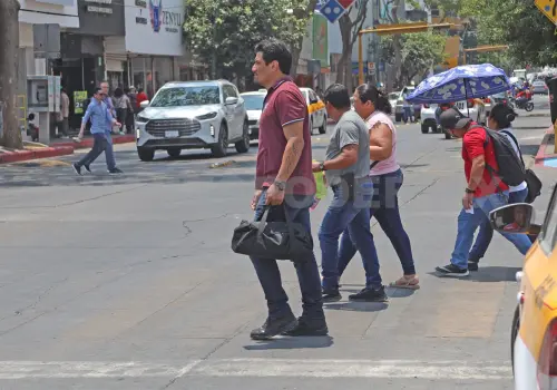 Máximas de 41 °C y lluvias para este fin de semana