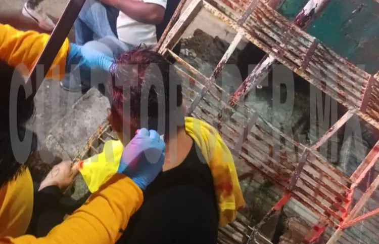 Le abrieron la cabeza con una piedra
