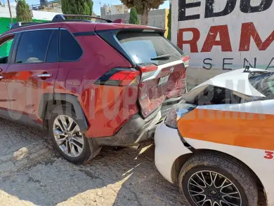 Por un tope, transporte público impacta a SUV