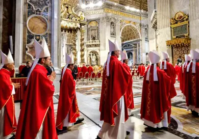 Tensión sobre el futuro de la Iglesia católica