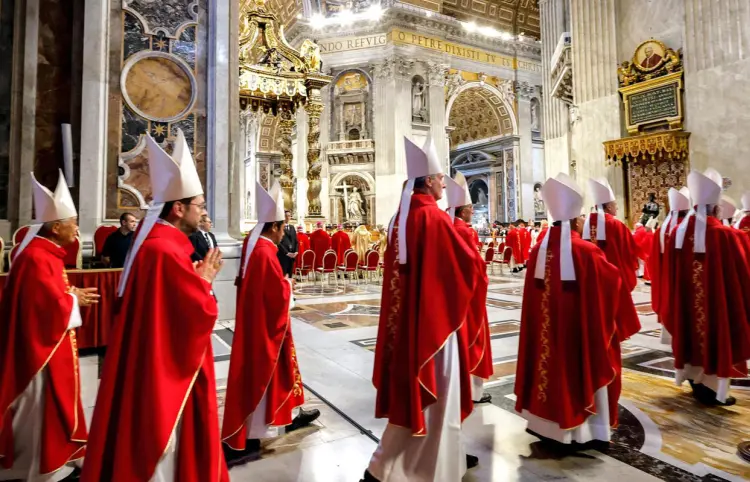 Tensión sobre el futuro de la Iglesia católica