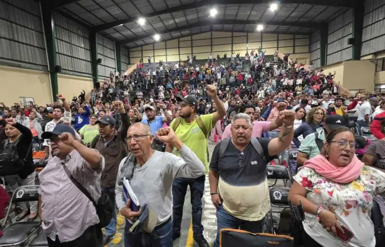 Sección 22 se une a paro del 15 de mayo