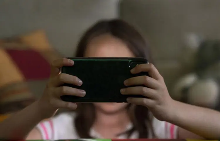 Niñas, niños y adolescentes, víctimas de “sextorsión”