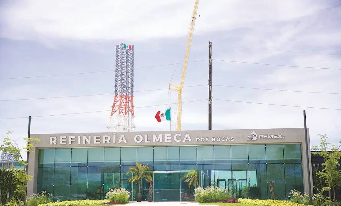 La refinería continúa en etapa de pruebas, contrario al discurso de la anterior administración de que ya estaba operando a 100 % en septiembre de 2024. El Universal 