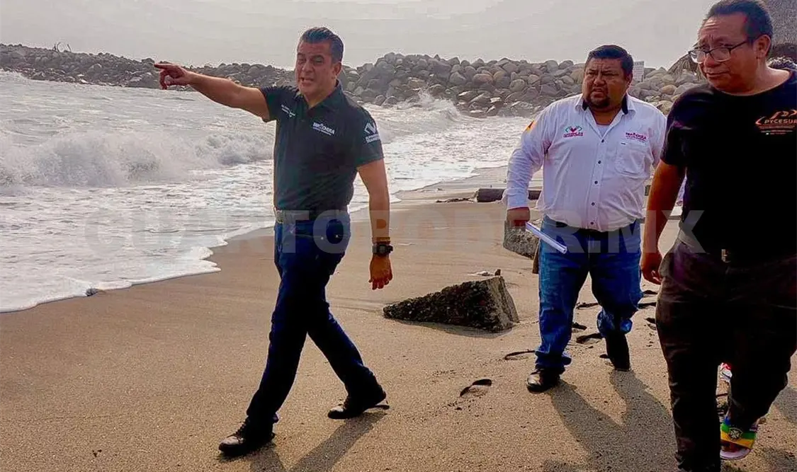 Atiende alcalde problemática por mar de fondo